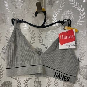 Hanes ribbed bra